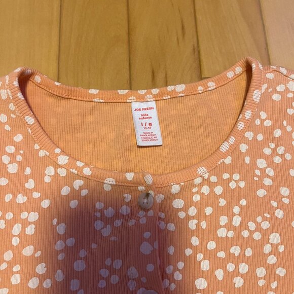 Shirt - Picture 2 of 3